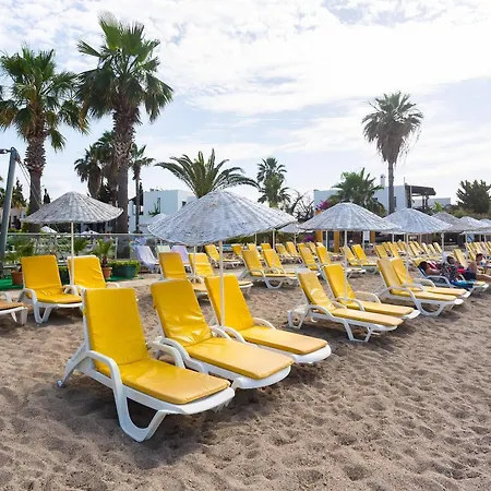 Ladonia Onderhan Hotell 4*